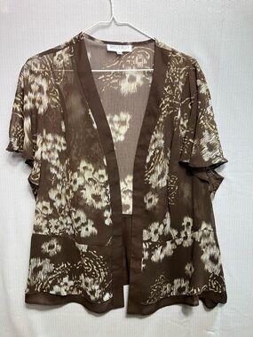 Studio I Brown and Cream Abstract Open Front Blouse